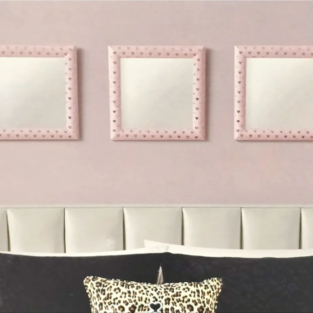 Juicy Couture Home 3-PK Silver Foil Heart Pink Velour Decorative Mirror Set‎